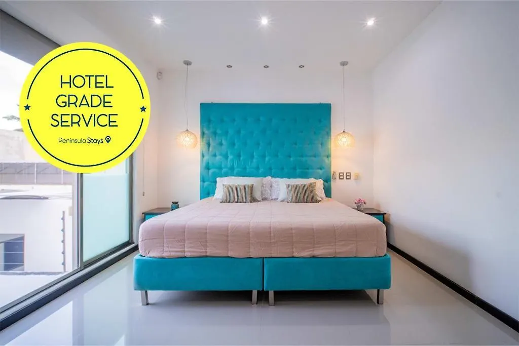 Nyaraló Peninsula Stays 3 Bedroom House & Ac + Private Parking + Fast Wifi Chetumal Mexikó