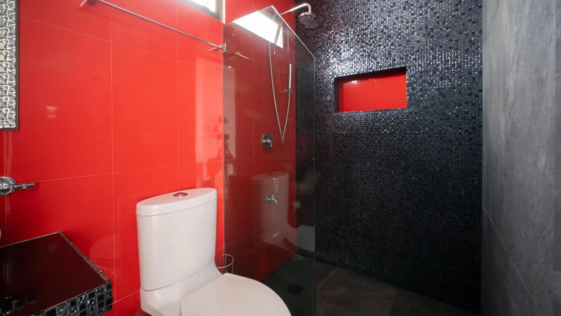 Peninsula Stays 3 Bedroom House & Ac + Private Parking + Fast Wifi Chetumal Nyaraló